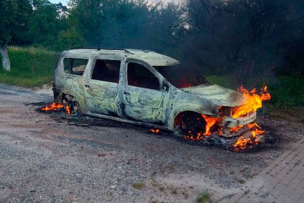 Гладков: пять легковых автомобилей атакованы дронами ВСУ в Белгородской области